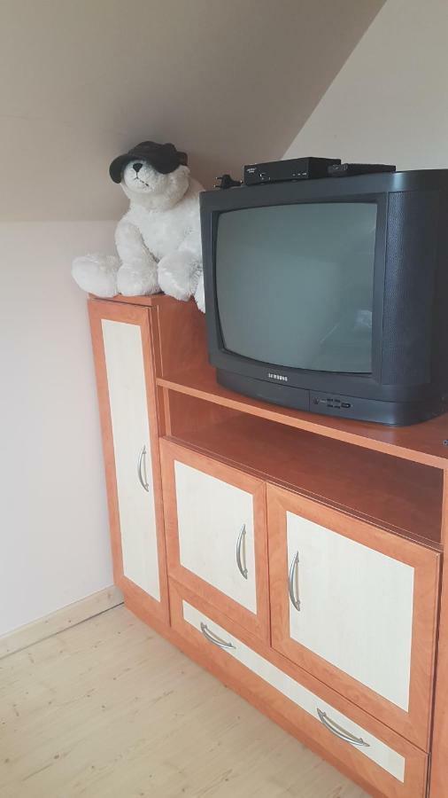Csalad-Barat Apartman Balatonlelle Dış mekan fotoğraf